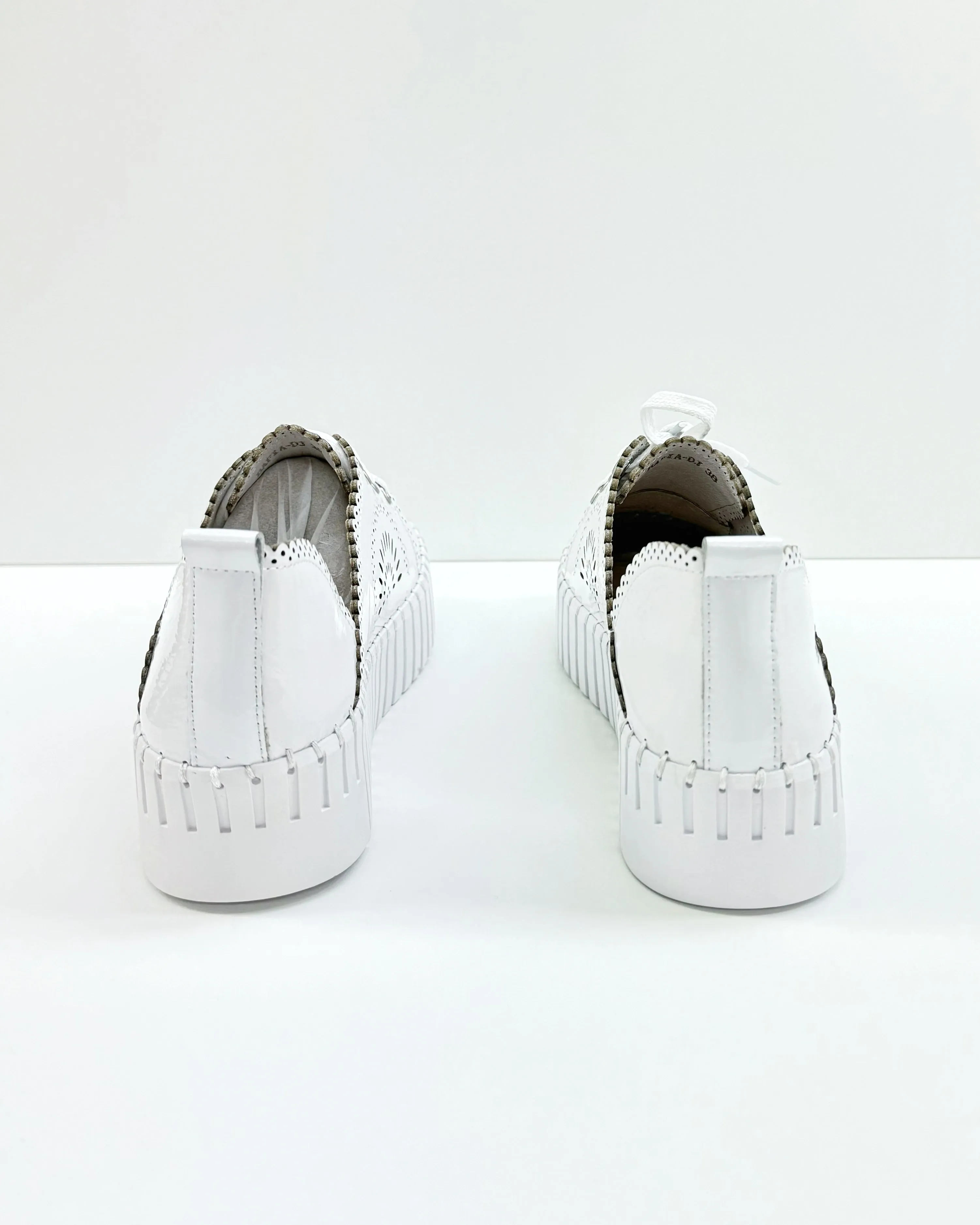 Bafia (White Patent)